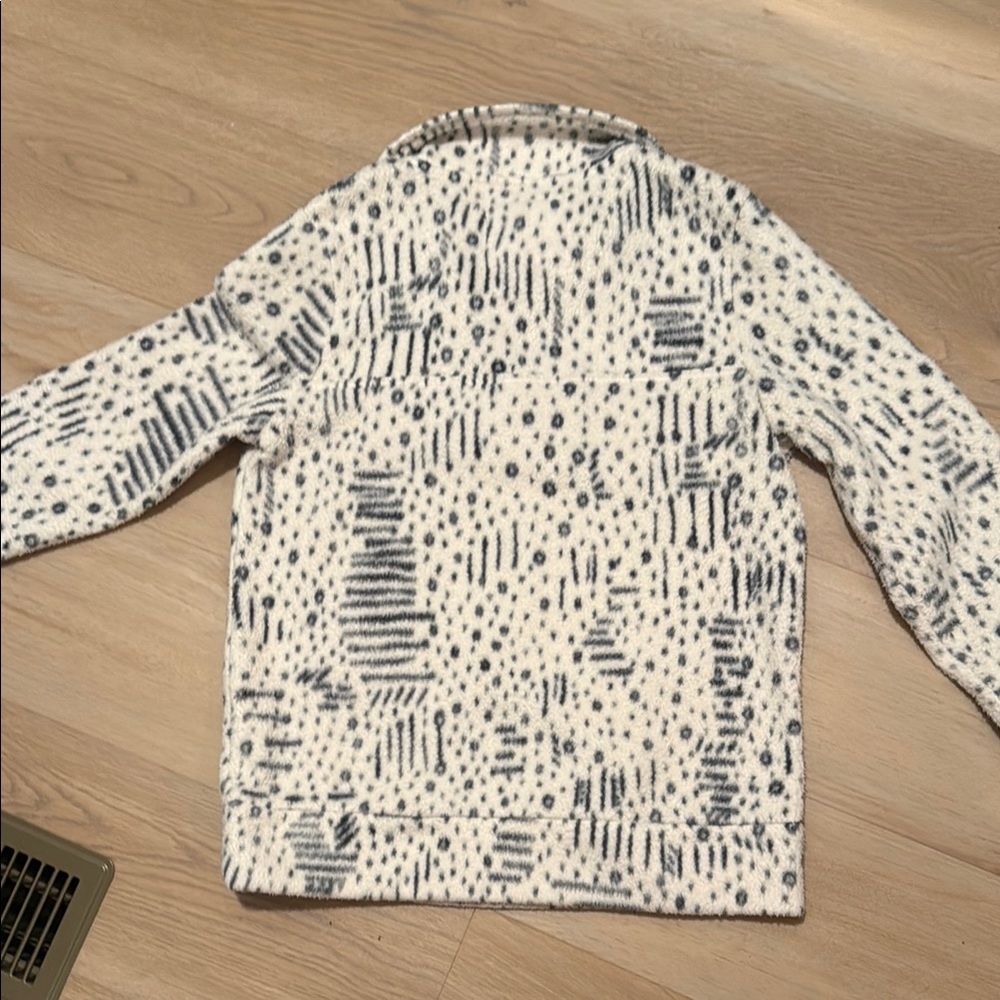 Patterned Billabong Fleece Pullover - image 3